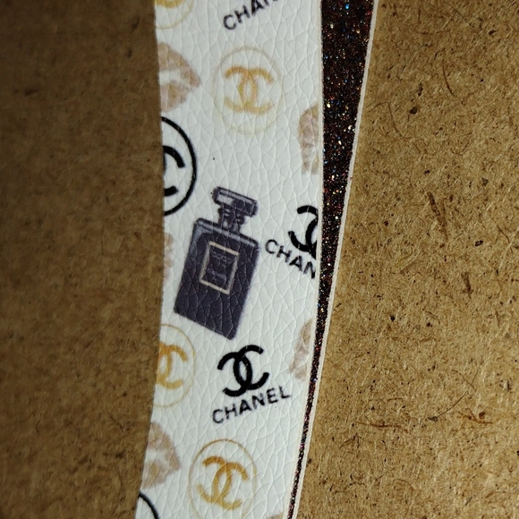 Keychains - Picture 5 of 5